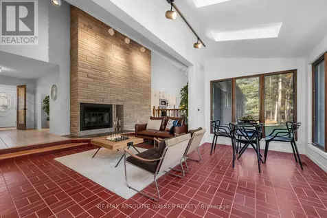 108 Margaret Anne Drive Ottawa ON K0A 1L0
