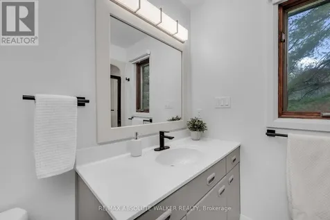 108 Margaret Anne Drive Ottawa ON K0A 1L0