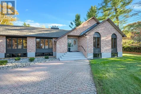 108 Margaret Anne Drive Ottawa ON K0A 1L0