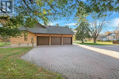 108 Margaret Anne Drive Ottawa ON K0A 1L0