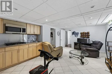 1800 Nicolet Way Ottawa ON K4A 3T7