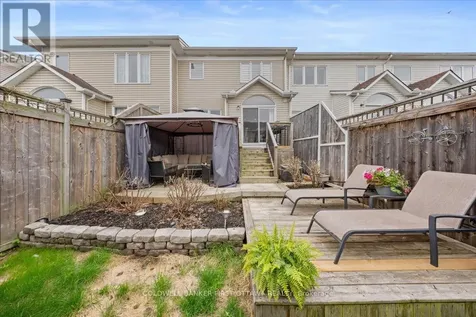 218 Flamborough Way Ottawa ON K2W 1G5