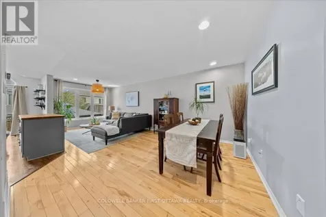 218 Flamborough Way Ottawa ON K2W 1G5
