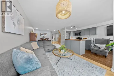 218 Flamborough Way Ottawa ON K2W 1G5
