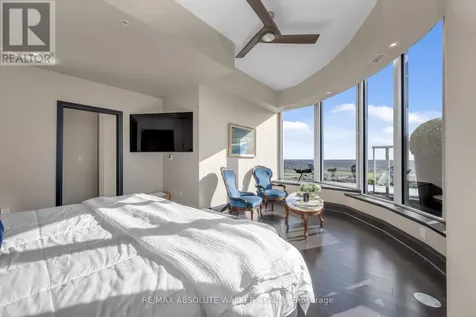 805 Carling Avenue Ottawa ON K1S 5W9