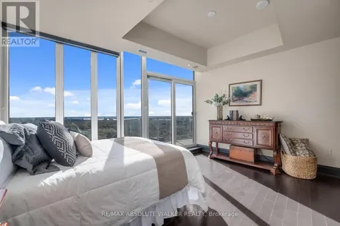 805 Carling Avenue Ottawa ON K1S 5W9