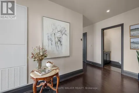 805 Carling Avenue Ottawa ON K1S 5W9