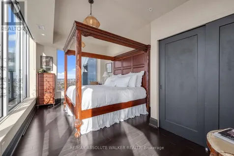 805 Carling Avenue Ottawa ON K1S 5W9