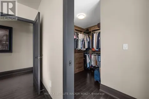 805 Carling Avenue Ottawa ON K1S 5W9
