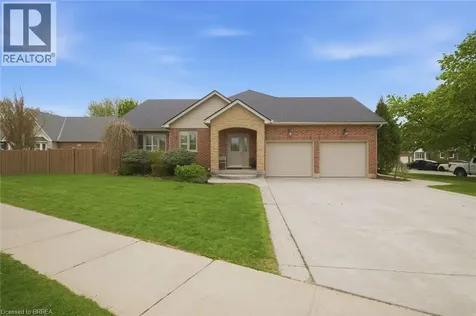 74 Franklin Street Brantford ON N3R 1T4