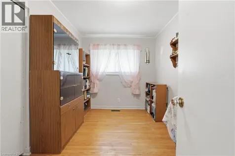 17 Kathleen Street Paris ON N3L 1V7