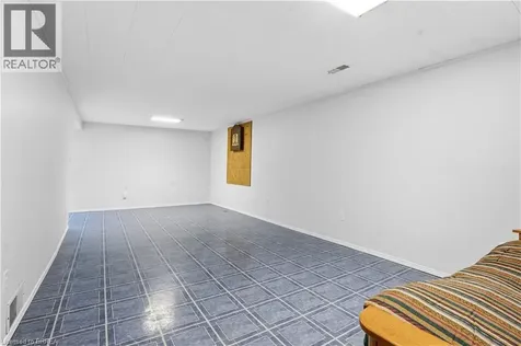 17 Kathleen Street Paris ON N3L 1V7