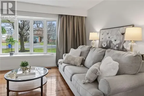 93 Kingston Court Sudbury ON P3A 1E1