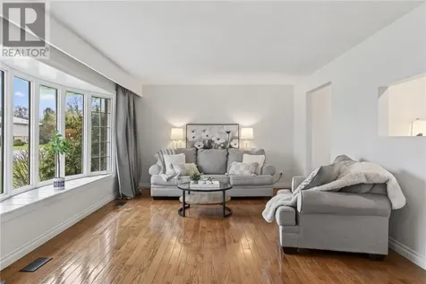 93 Kingston Court Sudbury ON P3A 1E1