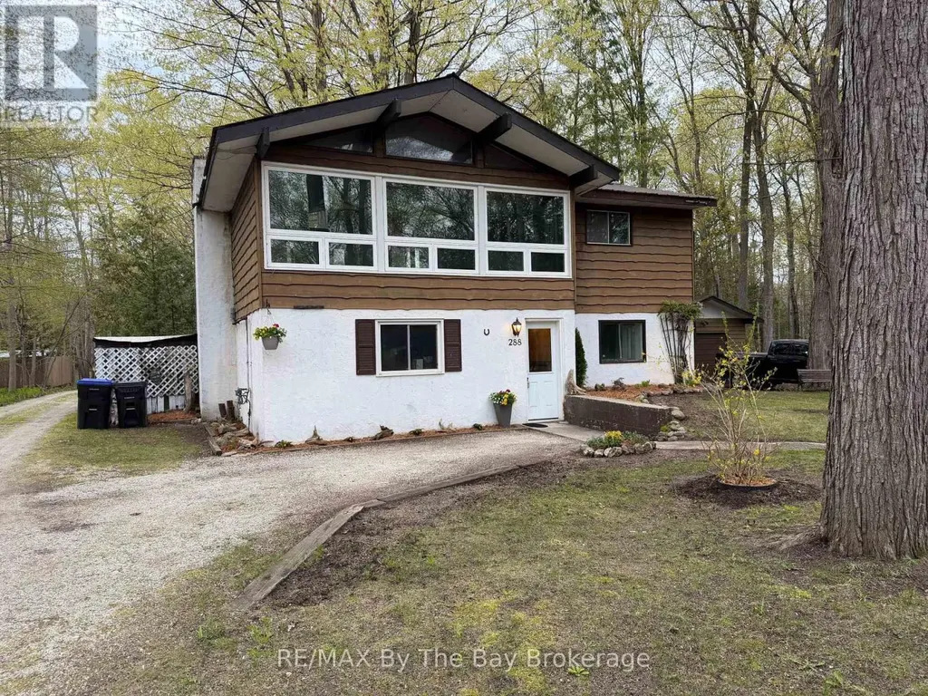 288 Knox Road East Wasaga Beach ON L9Z 2T5