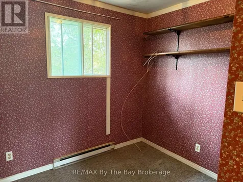 288 Knox Road East Wasaga Beach ON L9Z 2T5
