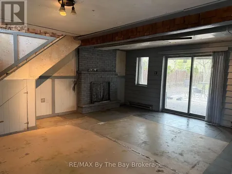 288 Knox Road East Wasaga Beach ON L9Z 2T5