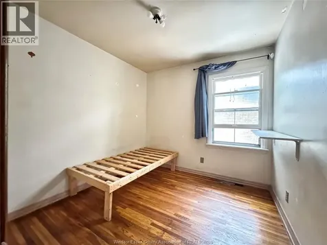 3006 Alexander Avenue Windsor ON N9C 1G5