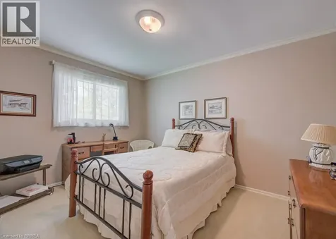 11 Pippin Drive Brantford ON N3R 5V8