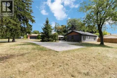 232 Paris Road Brantford ON N3R 1J4