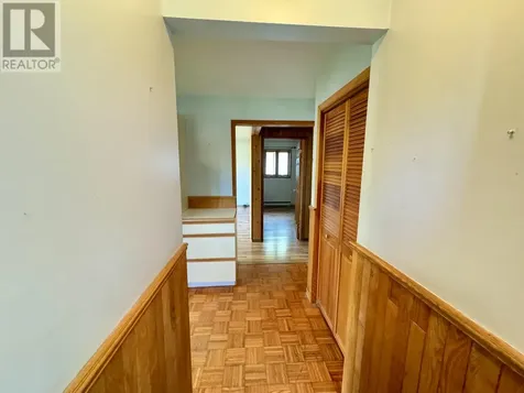 325 Howey Street Red Lake ON P0V 2M0