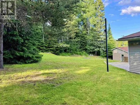 325 Howey Street Red Lake ON P0V 2M0