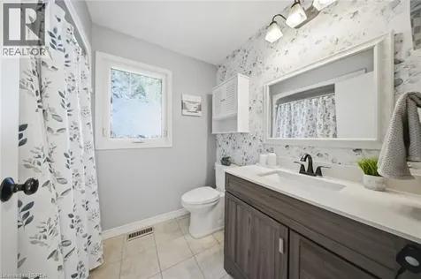 25 Hammond Road Brantford ON N3T 5L4