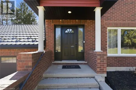 25 Hammond Road Brantford ON N3T 5L4