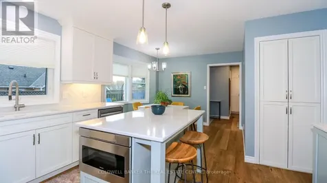 33 Elvyn Crescent Oro-medonte ON L0L 2E0