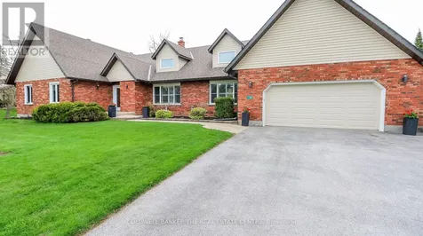 33 Elvyn Crescent Oro-medonte ON L0L 2E0