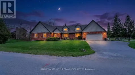 33 Elvyn Crescent Oro-medonte ON L0L 2E0