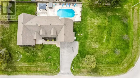 33 Elvyn Crescent Oro-medonte ON L0L 2E0