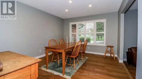 33 Elvyn Crescent Oro-medonte ON L0L 2E0
