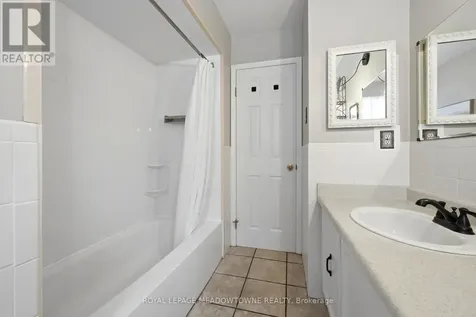 79 Mary Street Halton Hills (georgetown) ON L7G 4V9