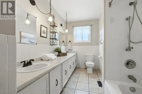 79 Mary Street Halton Hills (georgetown) ON L7G 4V9