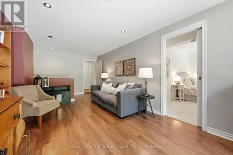 79 Mary Street Halton Hills (georgetown) ON L7G 4V9