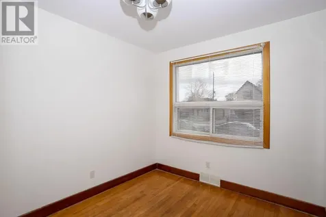 309 Harold St N Thunder Bay ON P7C 4C7