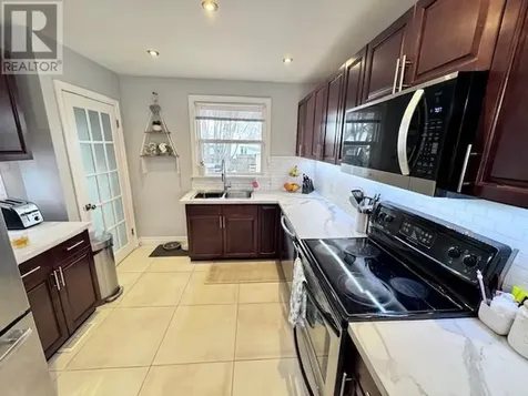 1831 Walsh Street Thunder Bay ON P7E 4V7