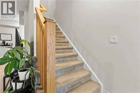 19 Picardy Drive Stoney Creek ON L8J 0M7