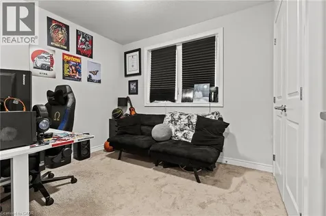 19 Picardy Drive Stoney Creek ON L8J 0M7