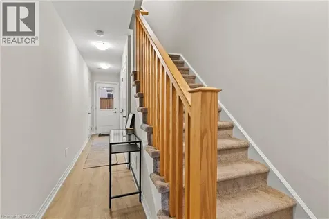 19 Picardy Drive Stoney Creek ON L8J 0M7