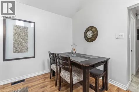 74 Province Street North Hamilton ON L8H 4H6