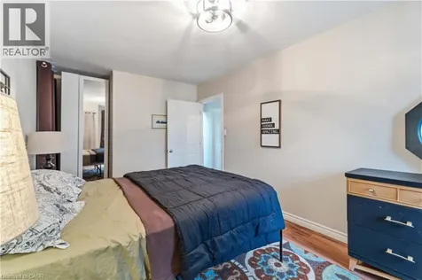 74 Province Street North Hamilton ON L8H 4H6