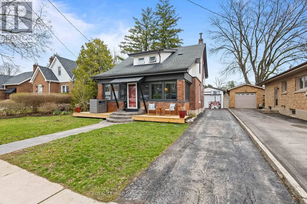 13 Forest Road Brantford ON N3S 6V9