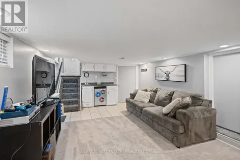 13 Forest Road Brantford ON N3S 6V9