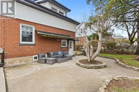 13 Forest Road Brantford ON N3S 6V9