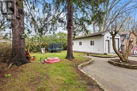13 Forest Road Brantford ON N3S 6V9