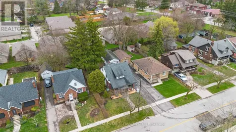 13 Forest Road Brantford ON N3S 6V9