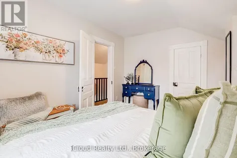 17 Oxford Street Cambridge ON N1R 1M3