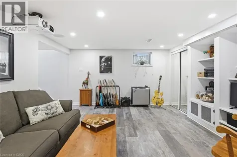 8 Delrex Boulevard Georgetown ON L7G 3X6